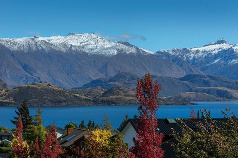 Photo of property in 47 Forest Heights, Wanaka, 9305