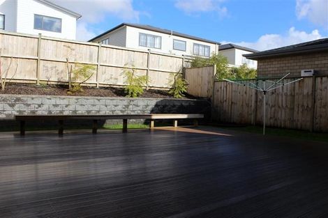 Photo of property in 48 Hughs Way, Flat Bush, Auckland, 2019
