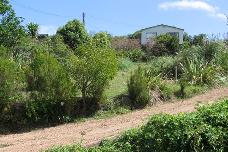 Photo of property in 3 Wellington Road, Surfdale, Waiheke Island, 1081