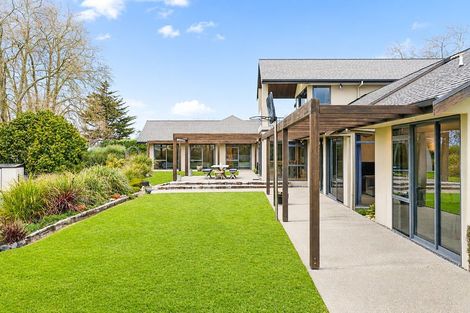 Photo of property in 384 Horsham Downs Road, Horsham Downs, Hamilton, 3281