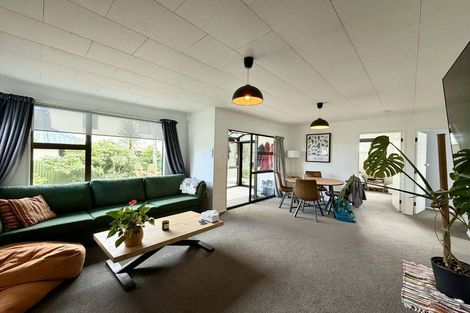 Photo of property in 3 Kaimata Street, Brooklands, New Plymouth, 4310