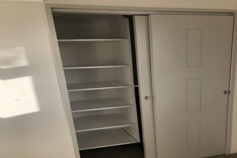 Photo of property in 26a Vipond Road, Stanmore Bay, Whangaparaoa, 0932