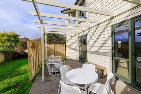 Photo of property in 44 Furlong Crescent, Churton Park, Wellington, 6037