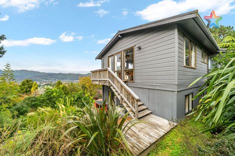 Photo of property in 13 Palm Grove, Belmont, Lower Hutt, 5010