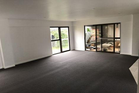 Photo of property in 12 Miller Road, Mangere Bridge, Auckland, 2022
