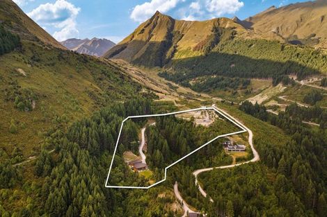 Photo of property in 607g Glenorchy-queenstown, Closeburn, Queenstown, 9371