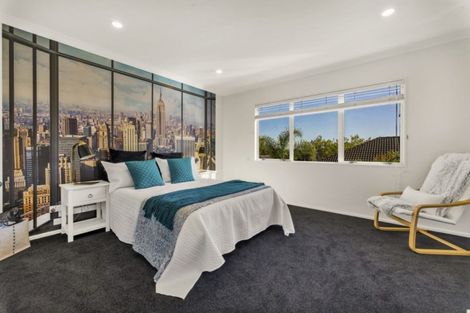 Photo of property in 6 Canonbie Place, East Tamaki Heights, Auckland, 2016