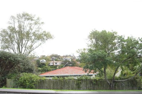 Photo of property in 50 Uxbridge Road, Mellons Bay, Auckland, 2014
