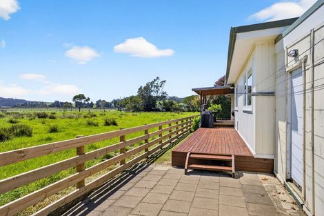 Photo of property in 1/55b Springs Road, Parakai, 0830