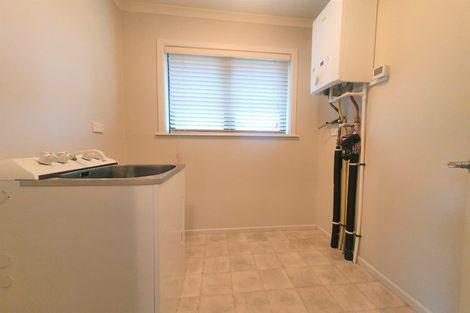 Photo of property in 57a Forrest Hill Road, Milford, Auckland, 0620