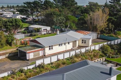 Photo of property in 27a Manuka Street, Castlecliff, Whanganui, 4501