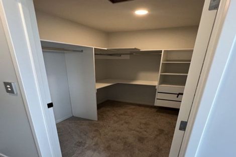 Photo of property in 5 Combat Street, Papakura, 2110