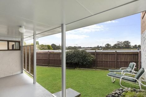 Photo of property in 2/38 Koromiko Street, New Lynn, Auckland, 0600