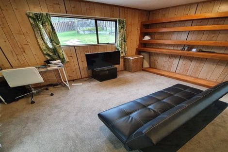 Photo of property in 35 Spinella Drive, Bayview, Auckland, 0629