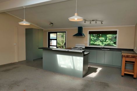 Photo of property in 186 Matai Road, Raumati Beach, Paraparaumu, 5032