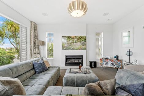 Photo of property in 3 Pacific Cliffs Drive, Gulf Harbour, Whangaparaoa, 0930