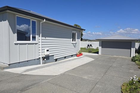 Photo of property in 97 The Esplanade, Westshore, Napier, 4110