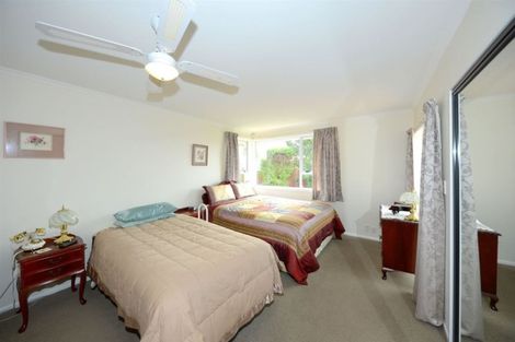 Photo of property in 17 Thurso Place, New Brighton, Christchurch, 8083