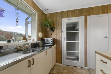 Photo of property in 29 Donnelley Drive, Wainuiomata, Lower Hutt, 5014