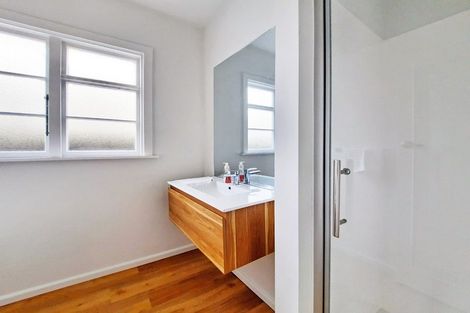 Photo of property in 80 Middleton Road, Upper Riccarton, Christchurch, 8041