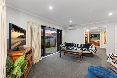 Photo of property in 28 Stableford Drive, Pyes Pa, Tauranga, 3112