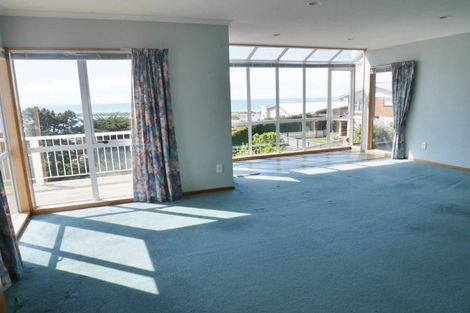 Photo of property in 1/98 Moncks Spur Road, Redcliffs, Christchurch, 8081