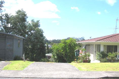 Photo of property in 2/37 Cockayne Crescent, Sunnynook, Auckland, 0620