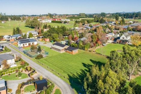 Photo of property in 52 Church Street, Oxford, 7430