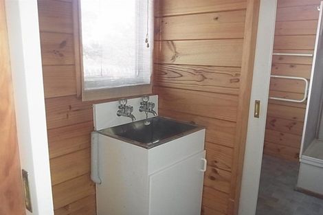 Photo of property in 13a Watson Street, Bulls, 4818