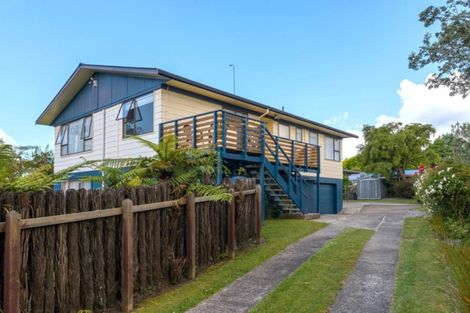 Photo of property in 27 Rewarewa Street, Owhata, Rotorua, 3010