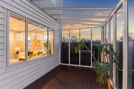 Photo of property in 47 Johns Creek Crescent, Silverdale, 0932