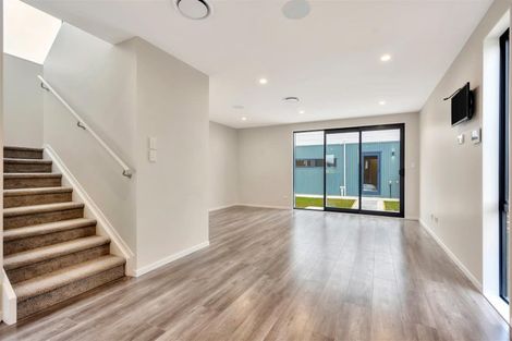 Photo of property in 3 Fredrick Hanson Road, Papakura, 2110