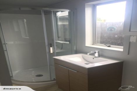 Photo of property in 9 Kambalda Street, Mangere Bridge, Auckland, 2022