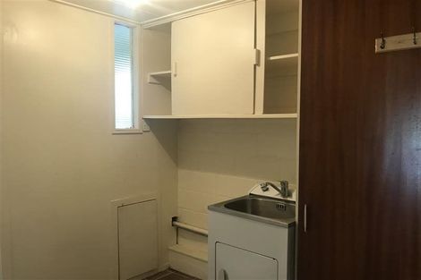 Photo of property in 63 Lawrence Crescent, Hillpark, Auckland, 2102