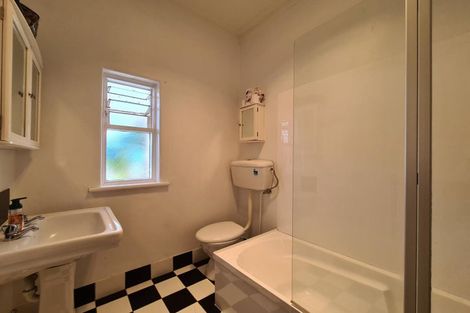 Photo of property in 56 Old Mill Road, Grey Lynn, Auckland, 1021