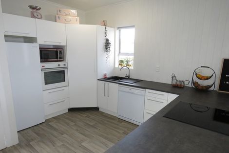 Photo of property in 32 Morton Street, Georgetown, Invercargill, 9812