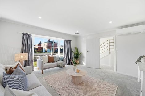 Photo of property in 37 Allard Street, Edgeware, Christchurch, 8013