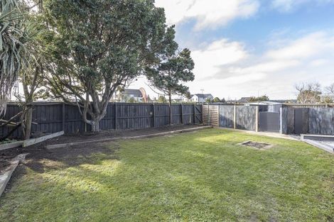 Photo of property in 15 Kalmia Place, Kaiapoi, 7630