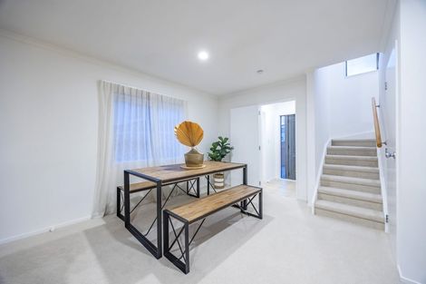 Photo of property in 1/4 Charlenne Close, Ranui, Auckland, 0612