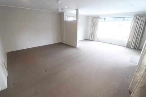 Photo of property in 54 Oreil Avenue, West Harbour, Auckland, 0618