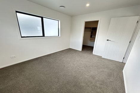 Photo of property in 338 Triangle Road, Massey, Auckland, 0614