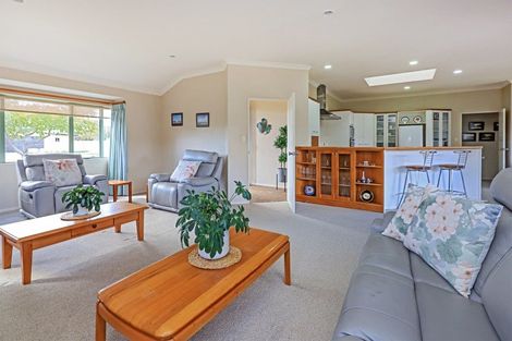 Photo of property in 12 Pinotage Drive, Greenmeadows, Napier, 4112