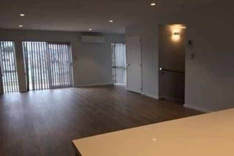 Photo of property in 101 Bordeaux Parade, Te Atatu South, Auckland, 0610