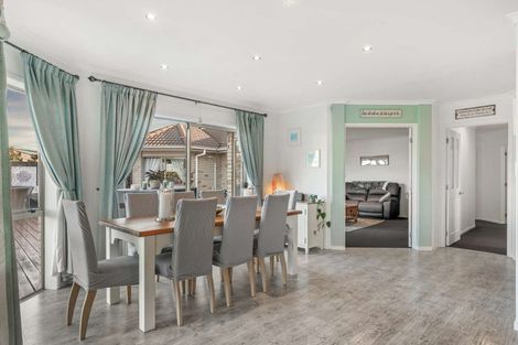 Photo of property in 82 Omana Avenue, Shelly Beach, Helensville, 0874