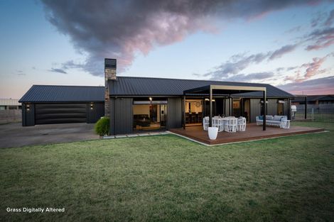 Photo of property in 18 Artistic Avenue, Leamington, Cambridge, 3432