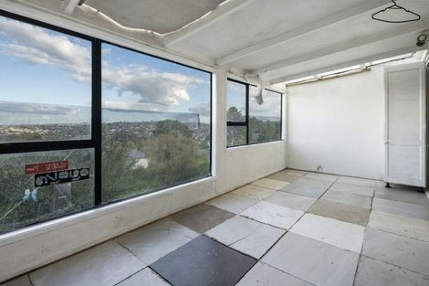 Photo of property in 70 Carlisle Road, Browns Bay, Auckland, 0632