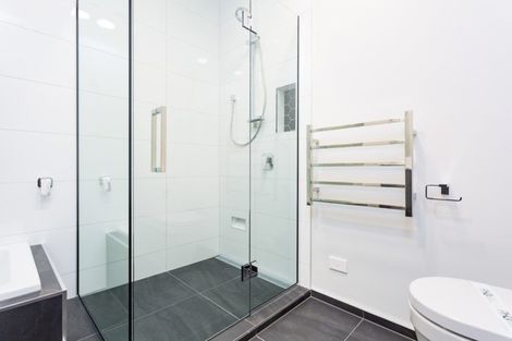 Photo of property in 18 Dove Grove, Westmorland, Christchurch, 8025