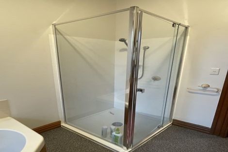 Photo of property in 338 Lake Road, Hauraki, Auckland, 0622