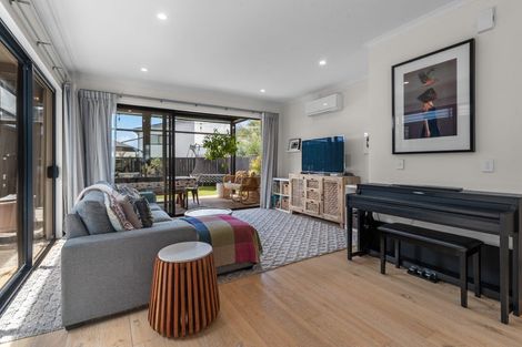 Photo of property in 11 Oioi Road, Hobsonville, Auckland, 0616