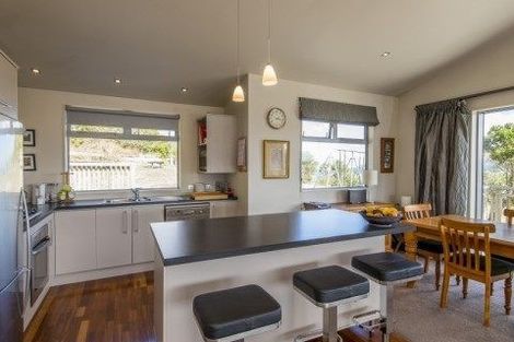 Photo of property in 14 Glamorgan Street, Northland, Wellington, 6012